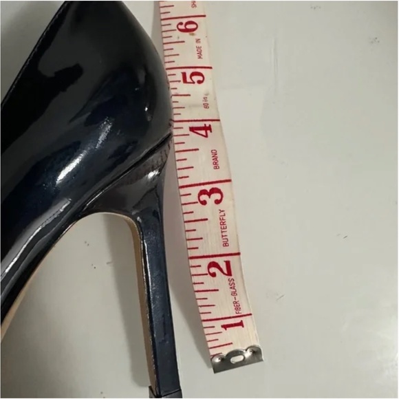 BNWOT- Patent Navy Leather Stiletto Heels (5.5) - Picture 8 of 8